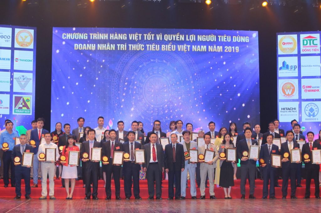 Tập đoàn công nghệ Wifitech 2 năm liên tiếp vinh dự nhận giải “Top 10 sản phẩm chất lượng vàng năm 2019”